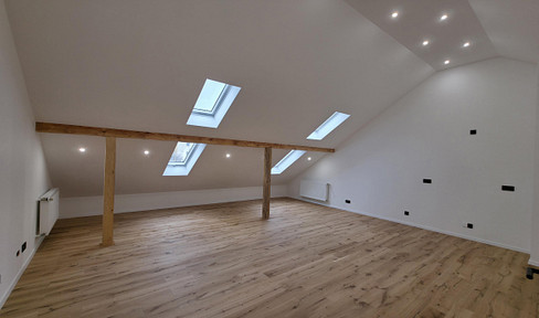 Brand new, ground-floor apartment with cathedral views and air conditioning – a bright, designer apartment in Regensburg.