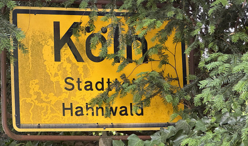 Traumgrundstück mit Architektenvilla