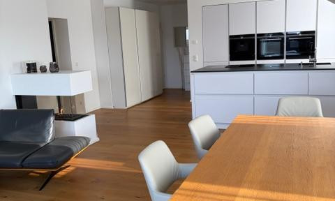 Penthouse apartment with 6 rooms, located in Niederberg.