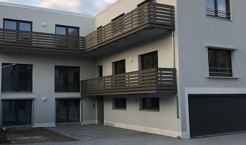 Moderne 2 Zimmer Wohnung in optimaler Lage (Altstadt Heusenstamm nähe Bahnhof)