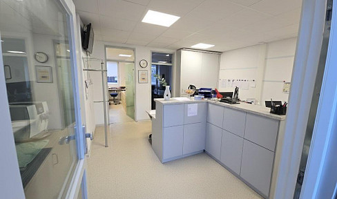 Versatile office unit in Karlsruhe-Mühlburg - move in and get started!