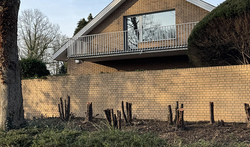 Mietwohnung - zwei Zimmer, Küche, Bad, Süd-Balkon, sehr ruhige Lage