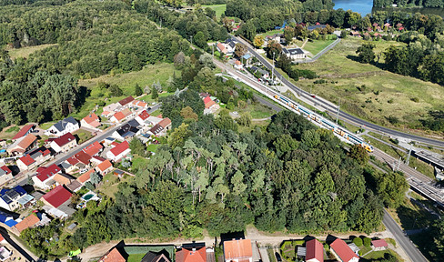 15.000 m² Grundstück, teilbar – ruhige Lage, sehr gute Anbindung nach Berlin, flexibel bebaubar