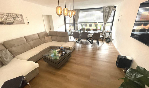 Frisch renovierte Kapitalanlage - Top vermietet (1340€/pm), 4Z. mit Balkon
