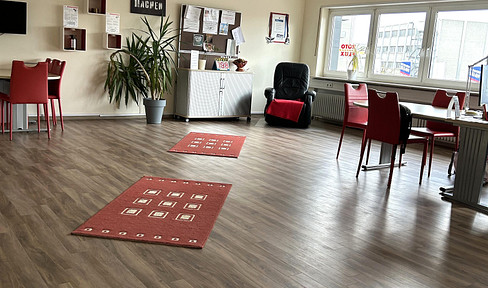 Moderne Büroräume in zentraler Lage in Brühl – 172 m² Mietfläche