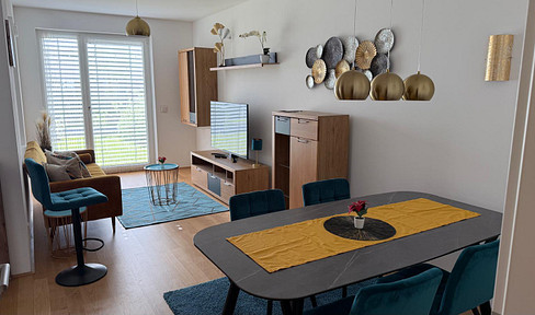 Voll möbliert, auch auf Zeit: exklusive 2-Zimmer-Gartenwohnung in Top-Lage in Freilassing