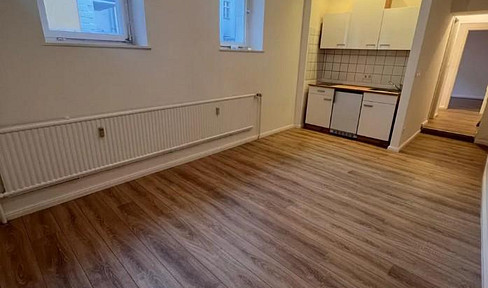 Helle 2-Zimmer-Wohnung mit eigenem Garten in Berlin Spandau