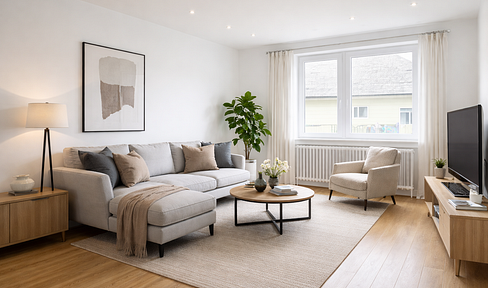 Schwabing: First occupancy after refurbishment - bright 2-room with balcony, commission-free