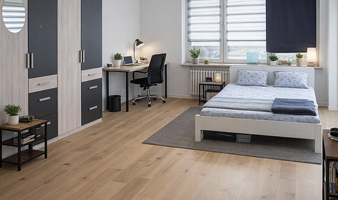 Modern Shared Apartment - Private & Shared Rooms Available