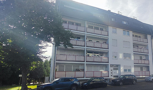 Wohntraum auf zwei Ebenen: Helle Maisonette-Wohnung mit Loft-Charakter