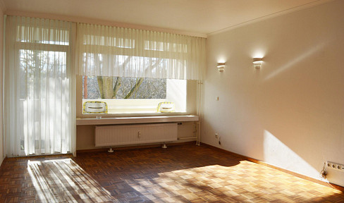 Leerstehende moderne 2 Zimmer Eigentumswohnung mit Balkon in Berlin Westend