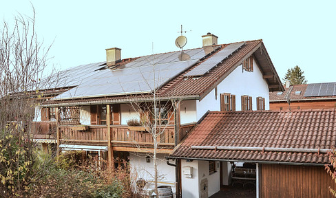 Gepflegte Doppelhaushälfte mit PV-Anlage in traumhafter Voralpenlandschaft – provisionsfrei