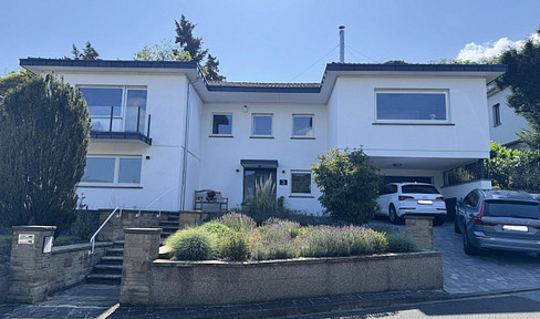 Detached house in a prime location in Bad Kreuznach – located on a cul-de-sac, close to the woods, with 257 square meters of living space.