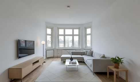 4,5-Zimmer-bald bezugsfrei-Altbauwohnung nahe FU Berlin
