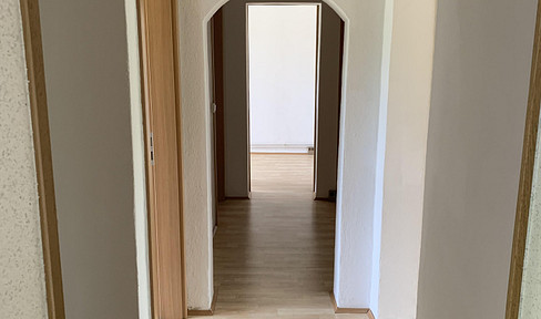 Warlitz - Well-kept and quiet 3-room apartment for rent with immediate effect