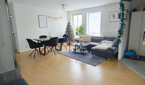 Very nice, bright 3.5 room apartment with EBK, balcony and carport in Bad Wimpfen