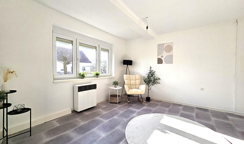 Move in & feel good: Modernized apartment with new kitchen & garden access!