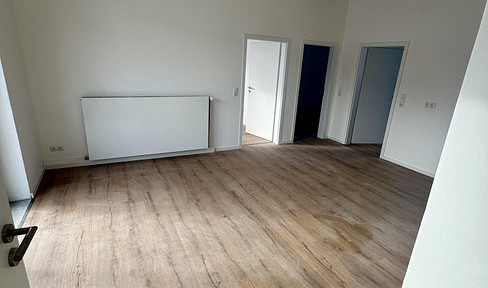 Light-flooded 4 room apartment - first occupancy in Mindelau