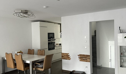 PRIVATE semi-detached house 85098 Großmehring/Ingolstadt 146 m 5 rooms Wallbox HOUSE