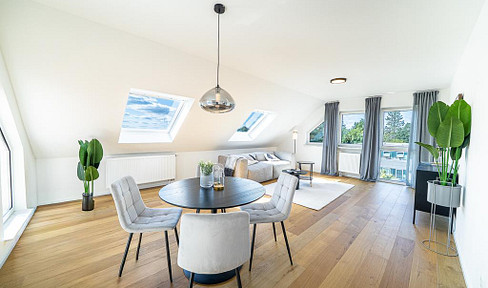 QUIET LIVING WITH A VIEW INTO THE GREEN**JEWEL IN OFFENBACH BÜRGEL**IMMEDIATELY AVAILABLE