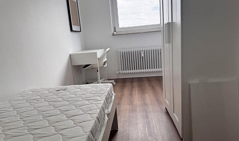 Erstbezug 5er WG Liederbach, 400m Bahn, 23min Frankfurt