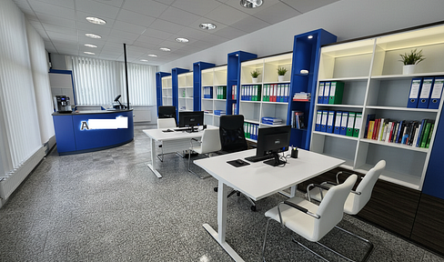 Modern commercial unit-ideal for office/practice/shop