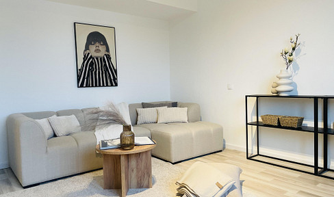 Provisionsfrei: Modernisierte 2-Zimmer-Wohnung mit Balkon
