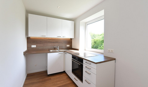 Helle moderne 3 Zimmer Wohnung in ruhiger Lage von Privat