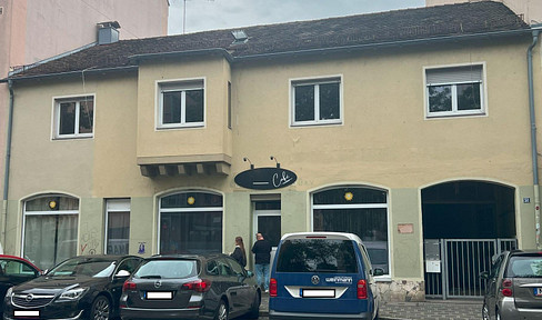 Provisionsfrei: Großzügige Gewerbefläche/Ladenfläche in Trendlage Plärrer, Ideal für Gastro & Retail