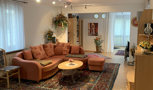 Helle 3,5-Zimmer-EG-Wohnung im Zentrum von Nürtingen