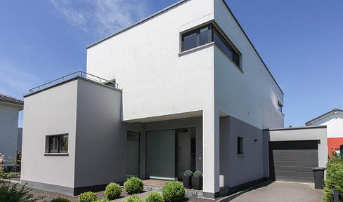 Repräsentatives Einfamilienhaus in exklusiver Lage von Potsdam-Bornstedt