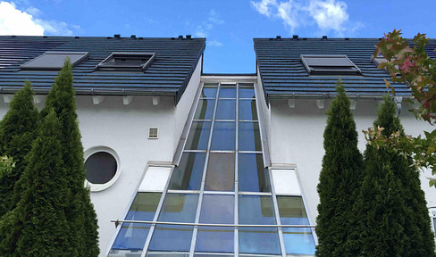 2 rooms, with terrace and lawn, garage in the house, heat pump, solar and SCHNELL in Bad Homburg