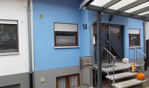 Investment property: Apartment building with 3 apartments