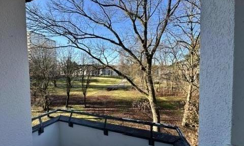 2.5-room apartment in Munich-Hasenbergl - vacant and renovated - move in now