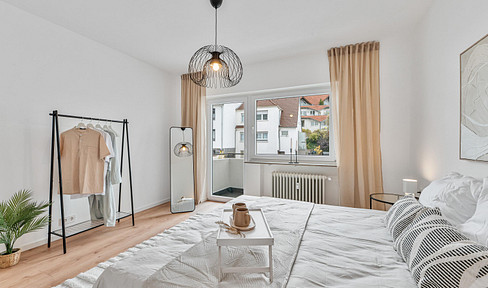 Top renovated 3-room apartment with two balconies & underground parking space - near Leonberg old town