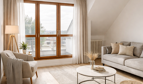 Newly renovated 2-room apartment with parking space in Eichenring.