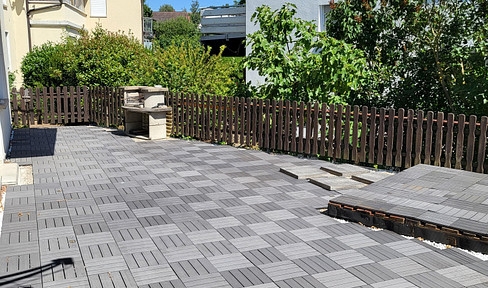 Großzügige 4,5 Zimmer Oase in Heilbronn Ost mit traumhafter, großer Terrasse und 2 Balkonen