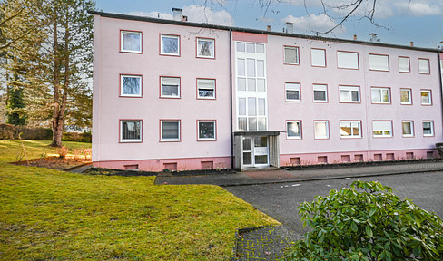 Nur wenige Stufen ins neue Lebensgefühl – hochwertig modernisiert & wunderbar ruhig sowie zentral