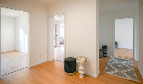 Sehr schöne, modernisierte 3-ZW mit Loggia und Stellplatz nähe Fürther Klinikum