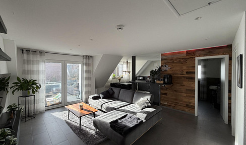 Modern 3.5-room maisonette with south-facing balcony, fitted kitchen & elevator