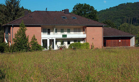 Helle 75 qm Dreizimmerwohnung mit großem Südbalkon provisionsfrei