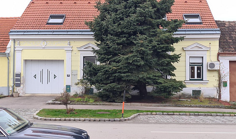 2 getrennte Wohneinheiten plus Rohbau Lager