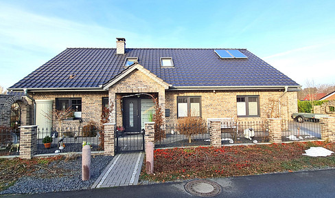 Well-maintained detached house for sale in Hemmoor