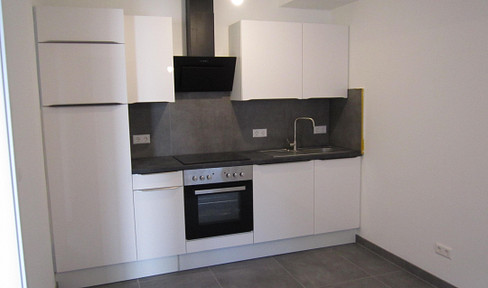 New build first occupancy apartment 43 m² in Herrenberg with kitchen and upscale furnishings from private owner