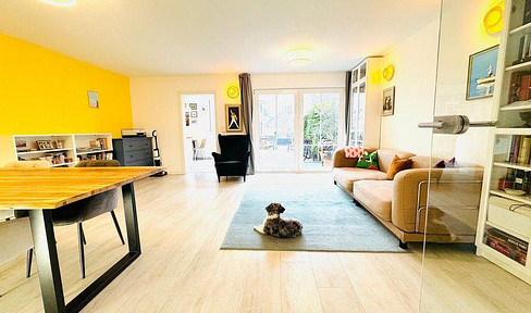 Quiet, energy-efficient garden apartment with basement (A+) near the train station