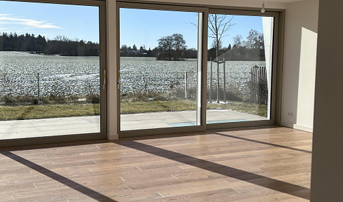 Detached house with 3 bathrooms and dream views