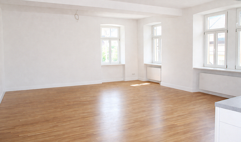 Spacious maisonette apartment with two bathrooms