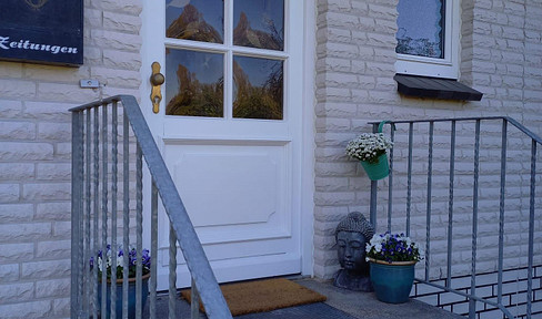 Modernized semi-detached house (low-energy house) in a quiet location in Buxtehude South