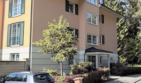 Exclusive 4-room apartment with balcony