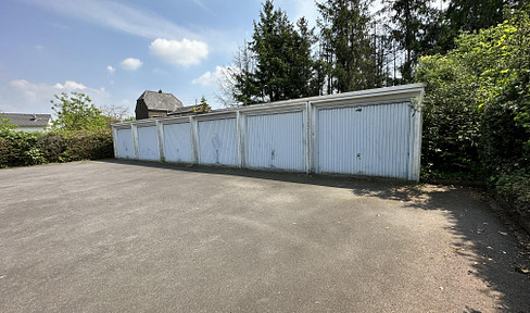 Garage in Sankt Augustin Niederpleis